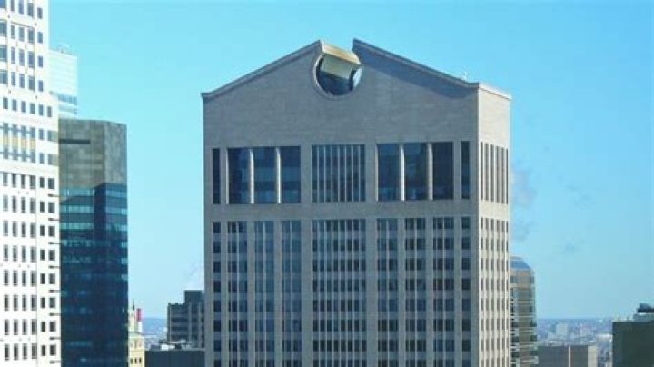 Sony may sell its NYC skyscraper to soften fiscal year loss