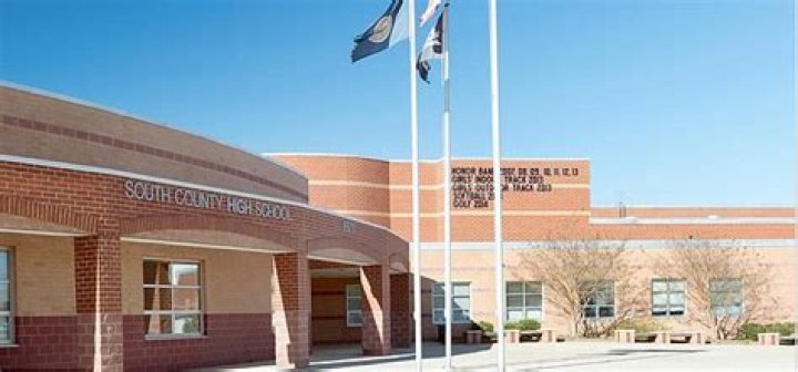 South County High School - Lorton