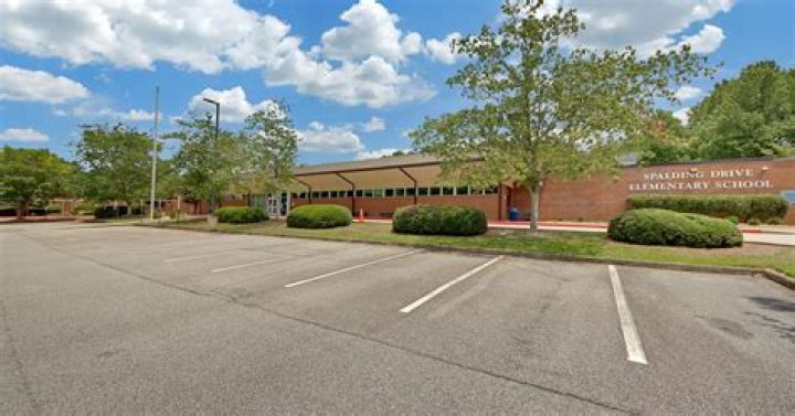 Spalding Drive Elementary School - Sandy Springs