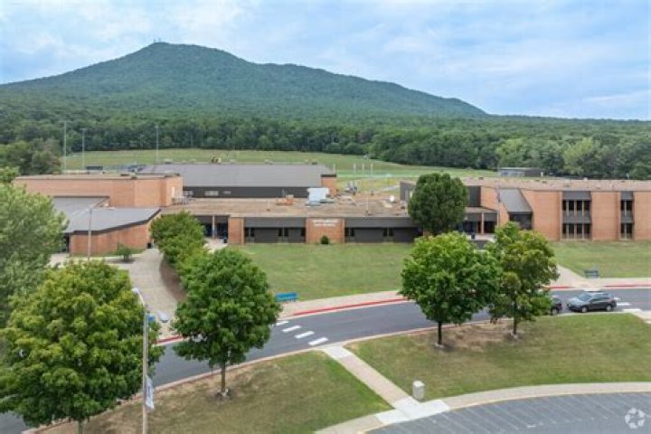 Spotswood High School - Penn Laird