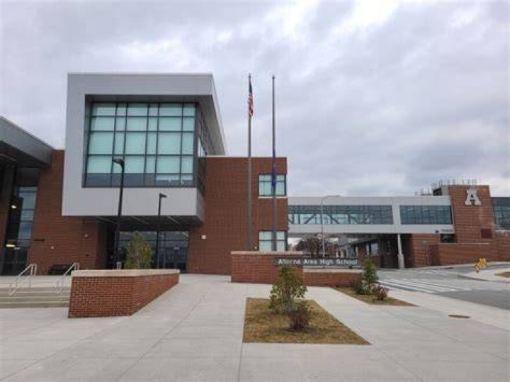 Student arrested after making threats to Altoona Area School District
