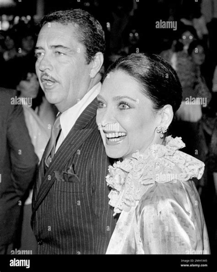 Suzanne Pleshette Spouse: A Deep Dive Into Her Life And Relationships