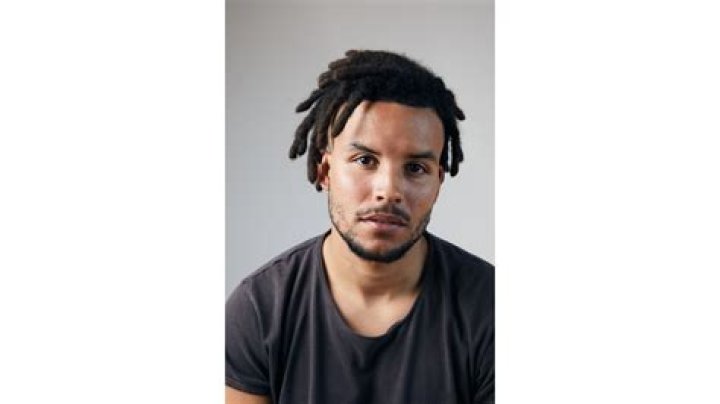 Tavior Mowry Biography