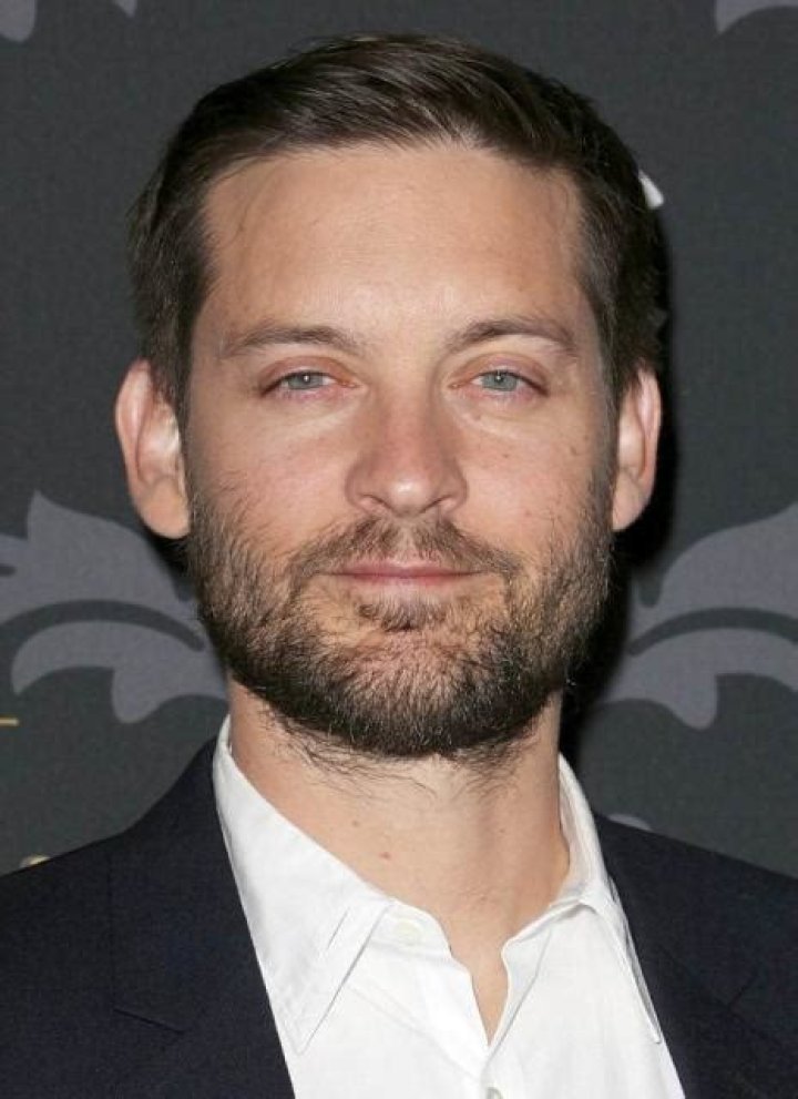 Tobey Maguire Biography