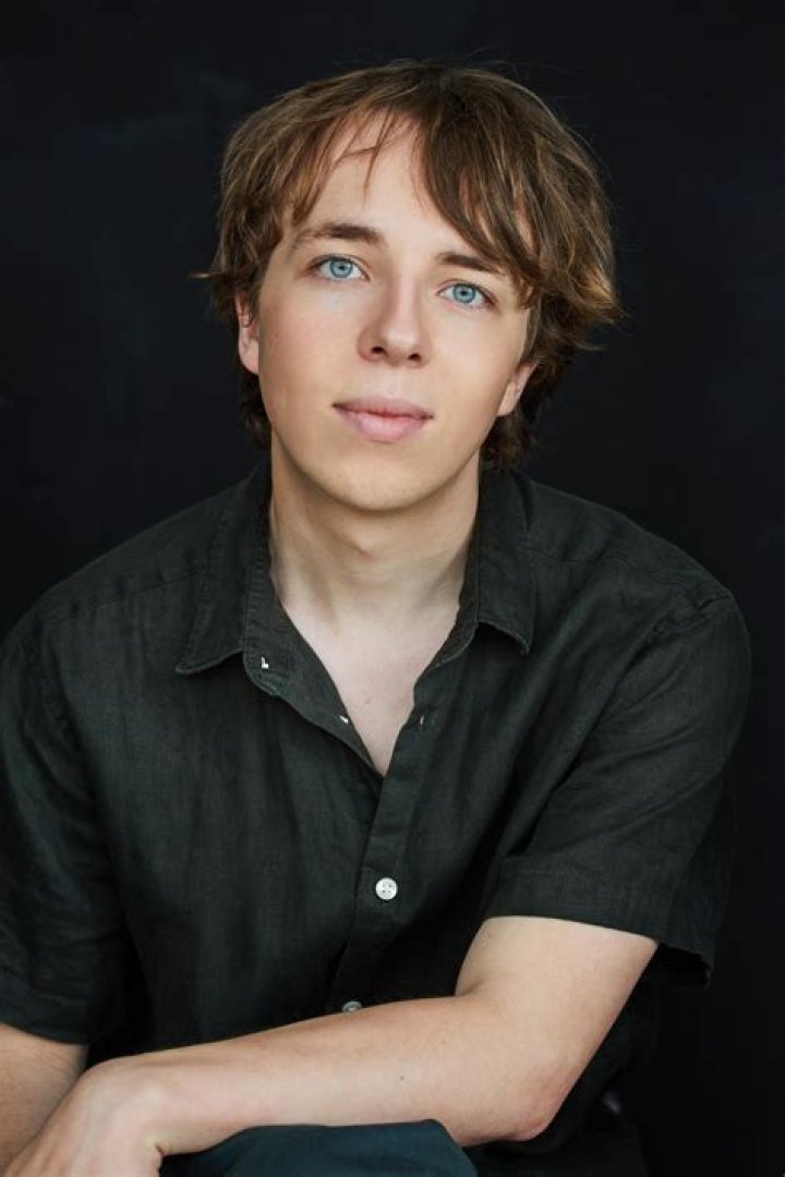 Toby Watson - Bio, Age, Net Worth, Height, Single, Wiki, Facts