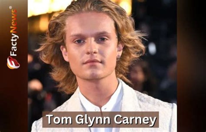 Tom Glynn-Carney Biography