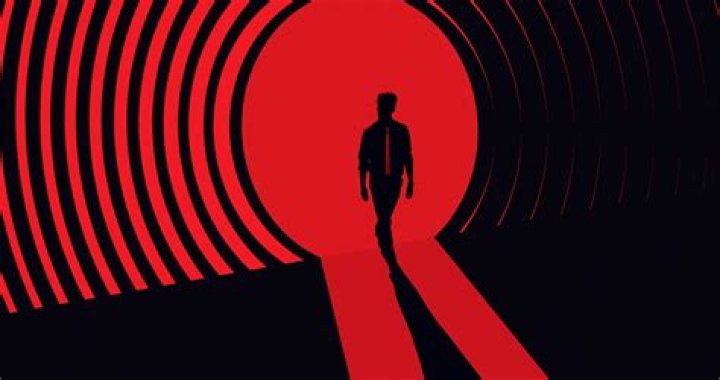 Twelve Minutes: How to Ambush the Cop