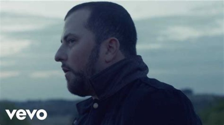 Tyler Farr Net Worth 2024