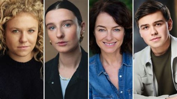 Unveiling Annabelle Dowler: The Rising Star Of Cinema
