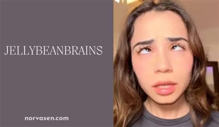 Unveiling Jellybeanbrains: The OnlyFans Sensation