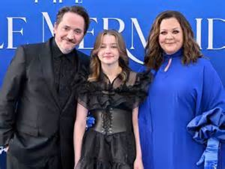 Unveiling Melissa McCarthy's Family: Ages And Untold Stories