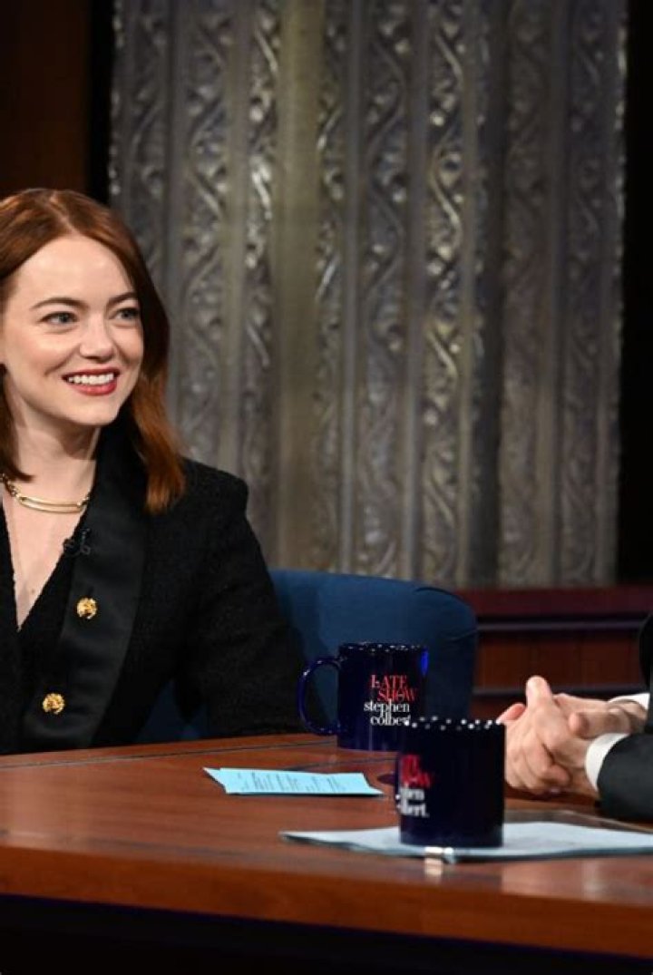 Unveiling The Charismatic Charm Of Emma Stone On Colbert