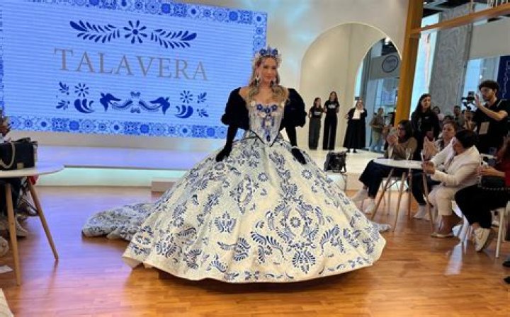 Unveiling The Enigma: Gala De La Torre Lu