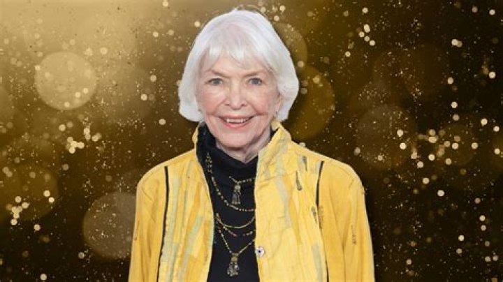 Unveiling The Fortune And Success Of Ellen Burstyn