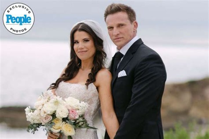 Unveiling The Romance: Who Is Steve Burton Dating?