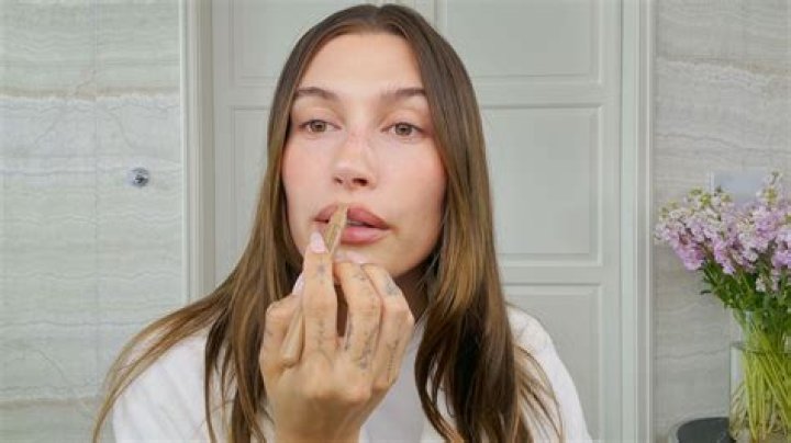 Unveiling The Secrets: Hailey Bieber's Height And Its Impact