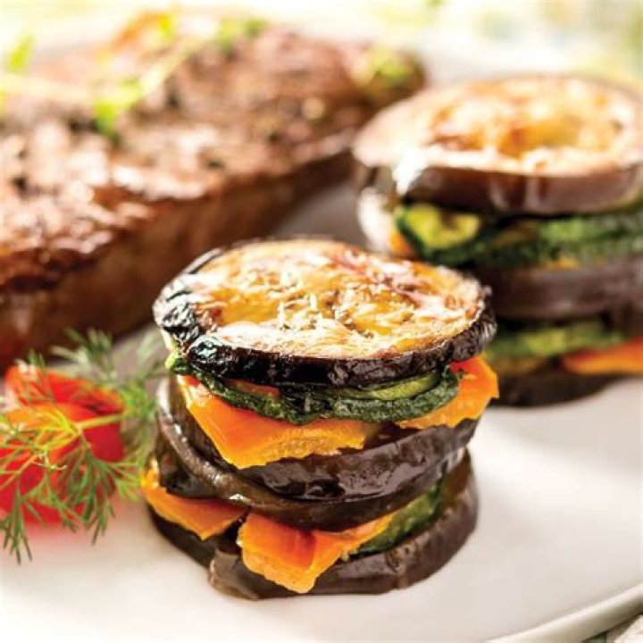 	VEGGIE NAPOLEON A TASTE TREND	