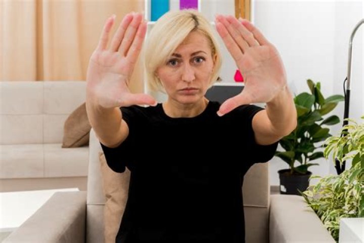 	VIDEOS DOCUMENT OBSESSION, SUICIDE	