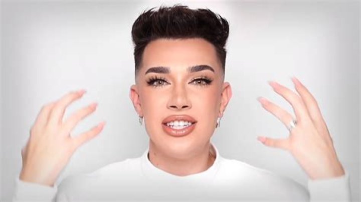 Vlog Squad's Jeff Wittek on his experience of James Charles hitting on him