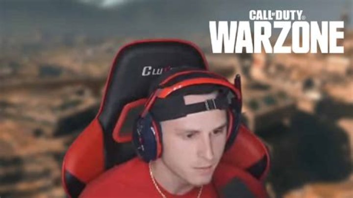 Warzone pro ClutchBelk faces backlash after mocking female streamer