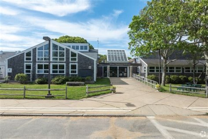 West Tisbury Elementary School - West Tisbury