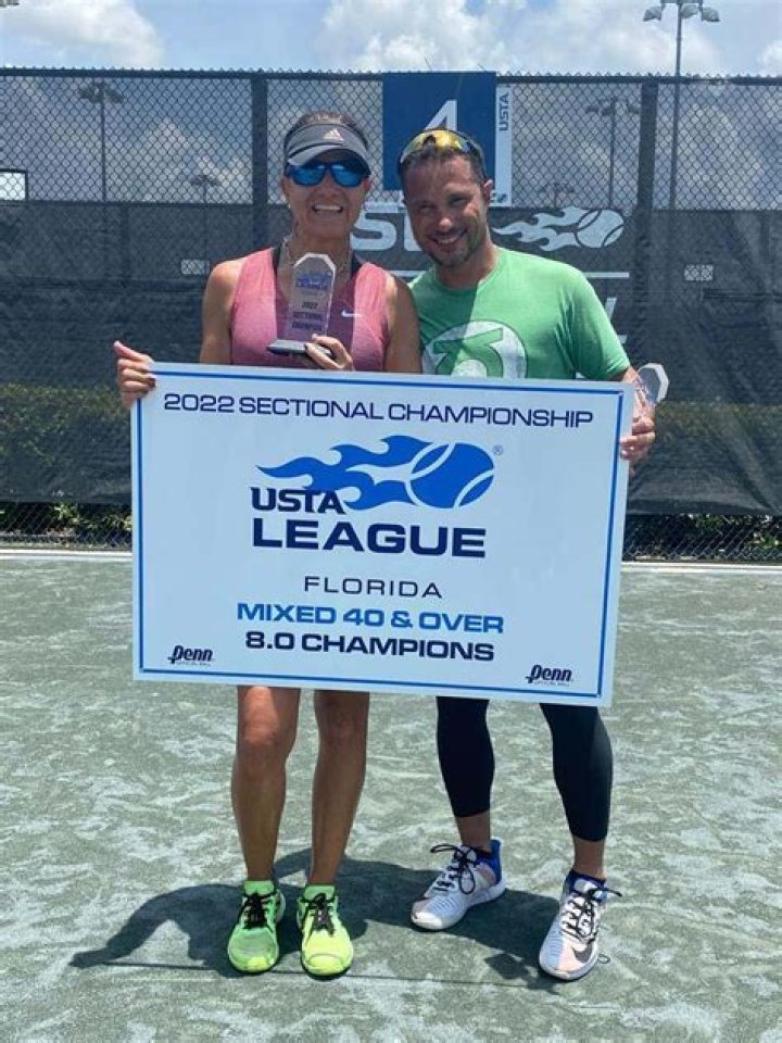 	Weston’s Midtown Athletic Club celebrates USTA Sectional champions	