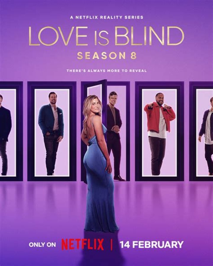 What Did Izzy Lie About in Love Is Blind? Reddit Users Discuss His Debt & Credit Card!