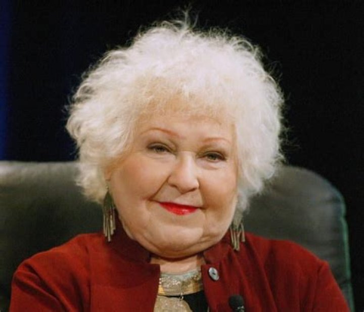 What is Estelle Harris Net Worth 2024: Explore Her Wealth and Income