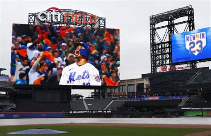 What was on the New York Mets scoreboard? Hacking suspicions surface after opponent-friendly visual is displayed