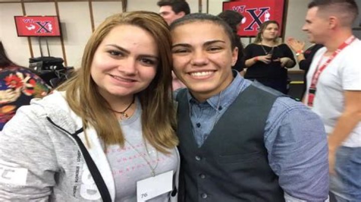 Who is Jessica Andrade's Wife?