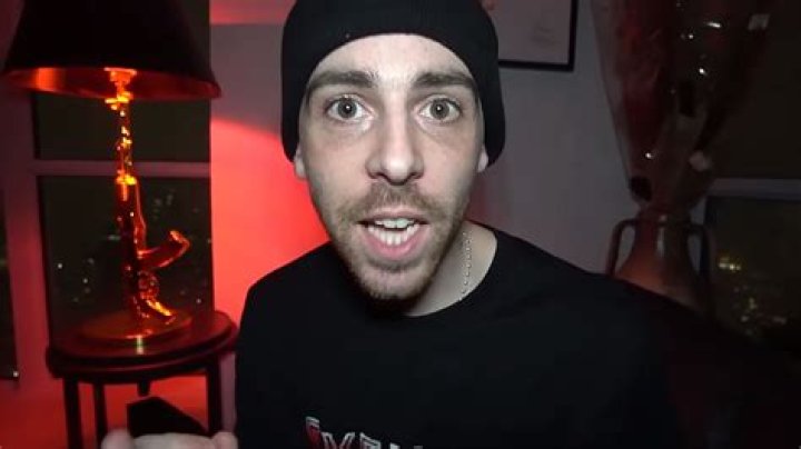 Why is #StopJayStation trending on Twitter? KEEMSTAR & more react