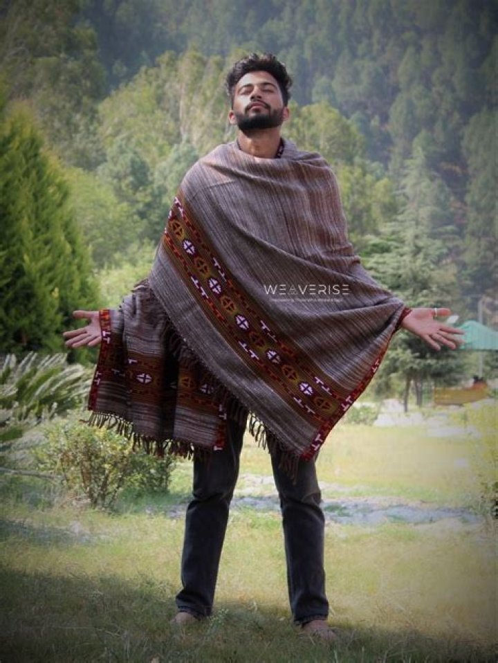 Wrap Yourself in Serenity: Exploring Meditation & Prayer Shawls