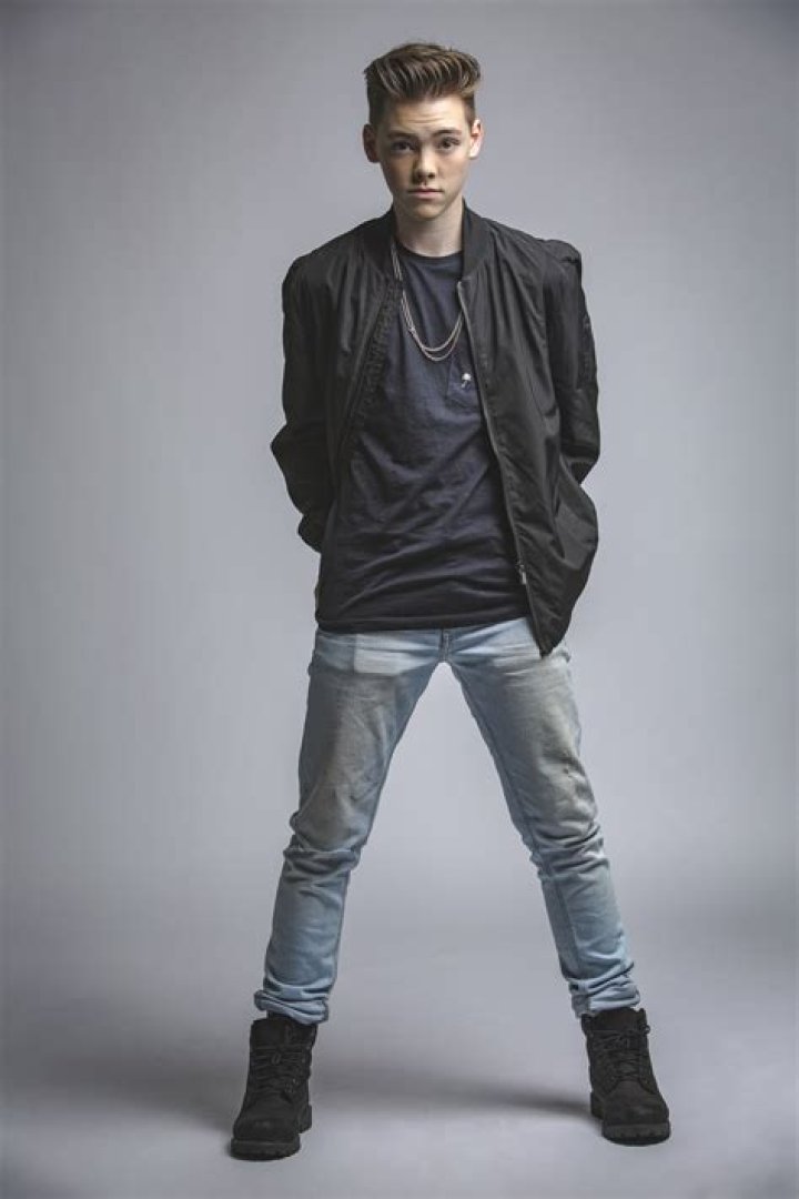 Zach Herron - Bio, Net Worth, Height