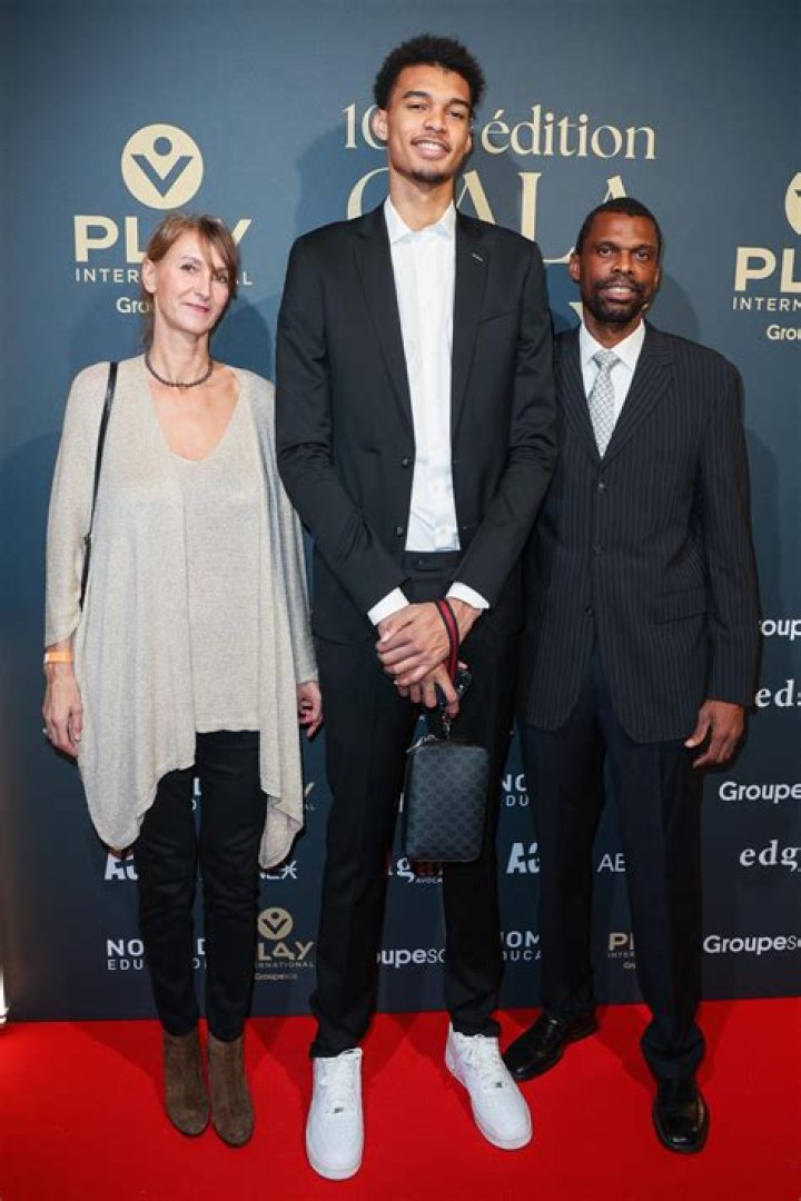 Zaire Emery Origine Parents