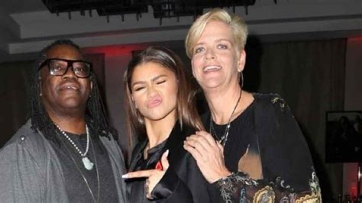 Zendaya's Mother: Exploring Her Height And Influence