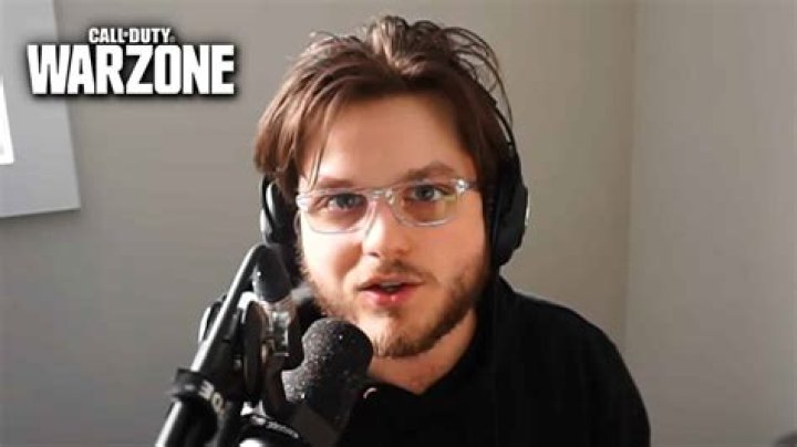 ZLaner explains why he abandoned Fortnite for Warzone